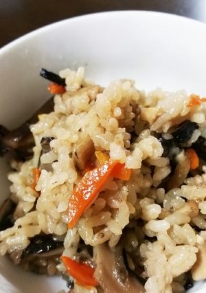 絶品！干し椎茸の炊き込みご飯-レシピのメイン写真