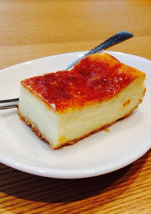 濃厚ベークド・チーズケーキ-レシピのメイン写真