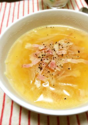 大根とベーコンのスープ-レシピのメイン写真