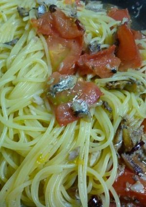 オイルサーディンとトマトのパスタ-レシピのメイン写真
