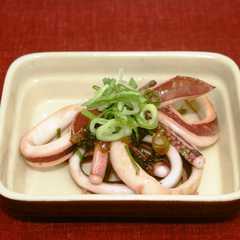 รูปของ 中華風いかとネギのバター炒め