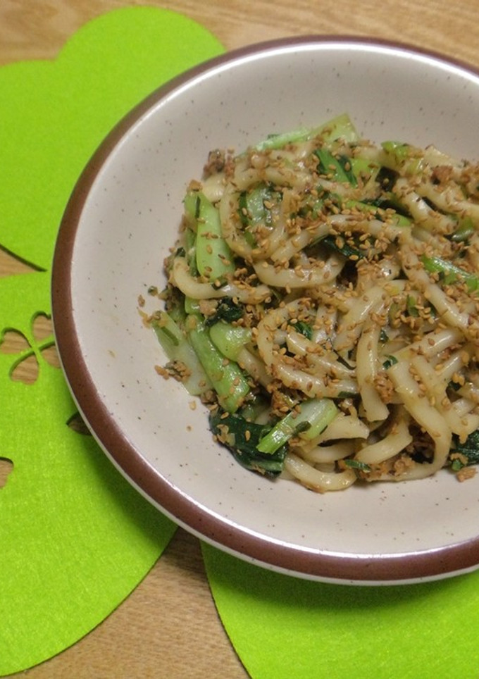 餃子のタネで☆ささっと焼きうどん-レシピのメイン写真