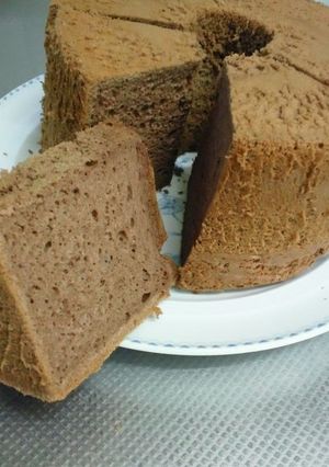 ふわふわ＆しっとりココアのシフォンケーキ-レシピのメイン写真