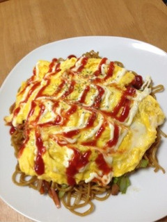 たっぷり野菜のオム焼きそば(^-^)-レシピのメイン写真