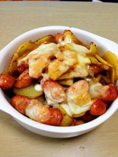 カレー★ジャーマンポテト★チーズのせ-レシピのメイン写真