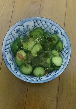 手が止まらない!梅きゅー♪-レシピのメイン写真