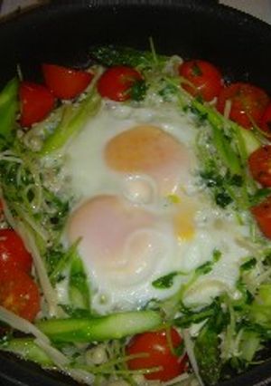 真ん中卵の野菜炒め-レシピのメイン写真