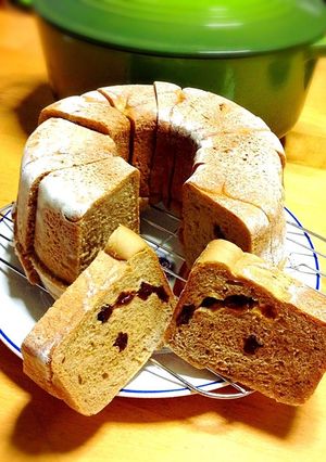南部鉄鍋で焼くパン コーヒー&レーズン-レシピのメイン写真