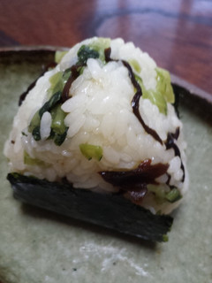 塩昆布と野沢菜のおにぎり♪-レシピのメイン写真