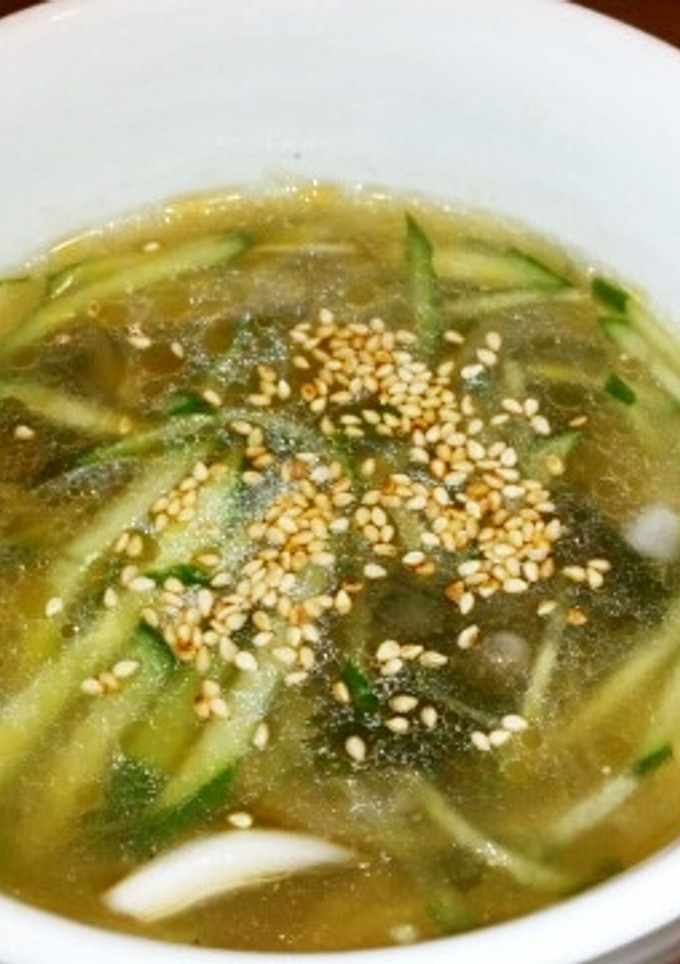 きゅうりとタマネギの冷たい韓国風スープ-レシピのメイン写真