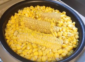 簡単、美味しい♪とうもろこしご飯-レシピのメイン写真