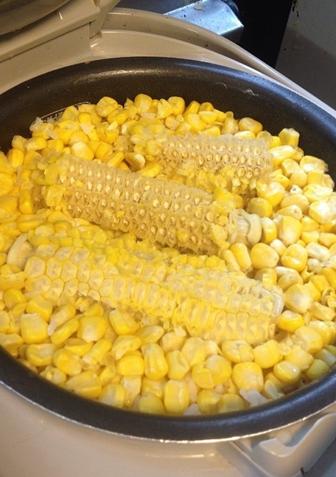 簡単、美味しい♪とうもろこしご飯-レシピのメイン写真