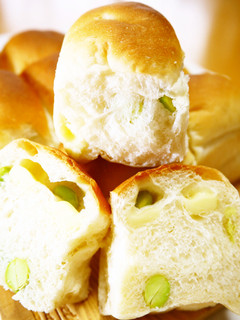 【夏のお惣菜パン】枝豆&チーズちぎりパン-レシピのメイン写真