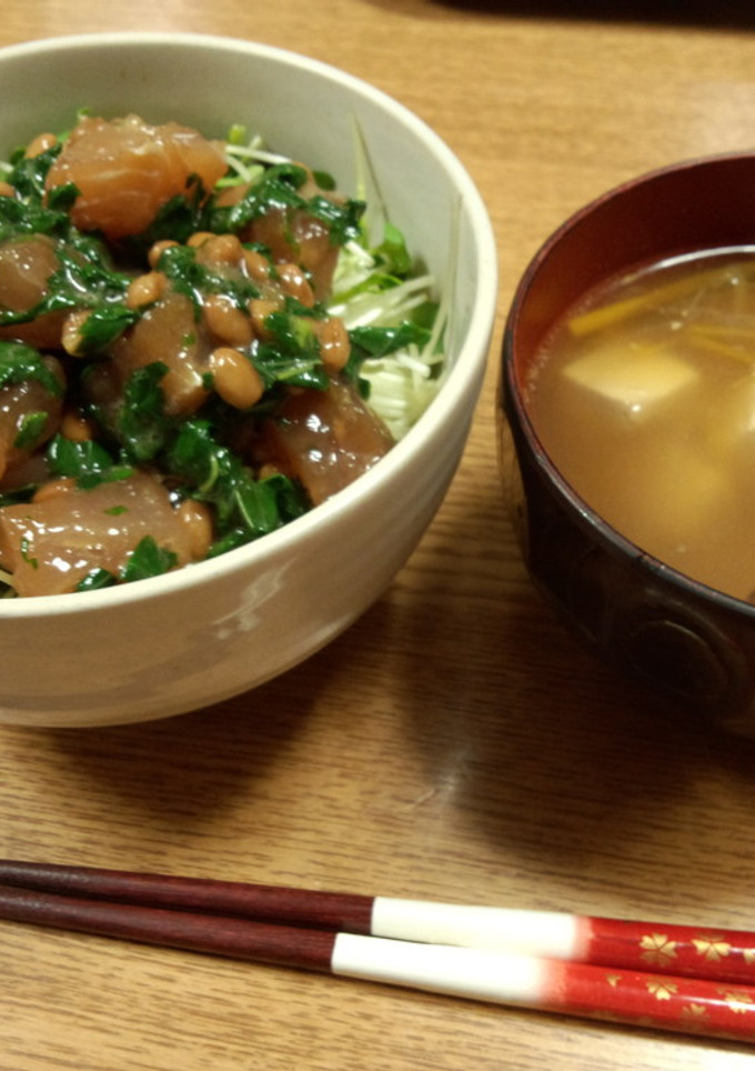 漬けまぐろのさっぱりねば丼-レシピのメイン写真