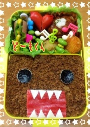 簡単！どーもくん☆NHKキャラ弁・そぼろ-レシピのメイン写真
