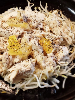 鶏胸肉の塩レモン蒸しのっけもやし-レシピのメイン写真