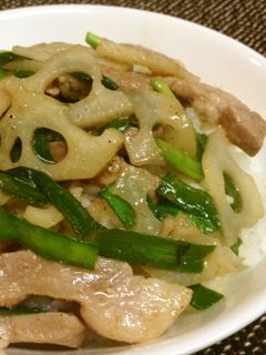 豚肉とレンコンの柚子胡椒炒め丼-レシピのメイン写真