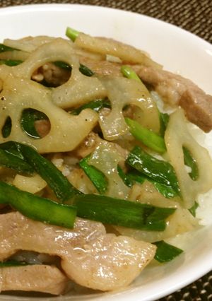 豚肉とレンコンの柚子胡椒炒め丼-レシピのメイン写真
