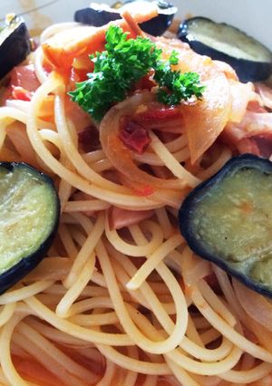 完熟トマトスープに茄子とハムのパスタ。-レシピのメイン写真
