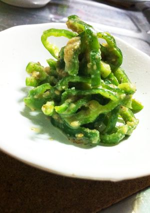 ピーマンで胡麻和え-レシピのメイン写真