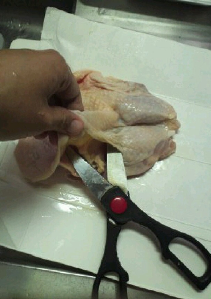 鶏肉の下処理～ハサミで簡単～-レシピのメイン写真
