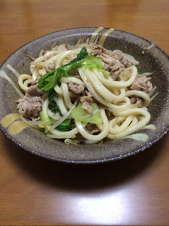 レタスと豚肉の中華風焼きうどん-レシピのメイン写真