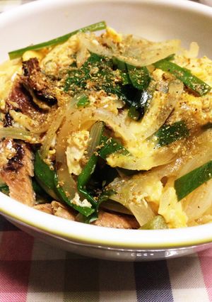 さんまの蒲焼き缶de卵とじ丼-レシピのメイン写真