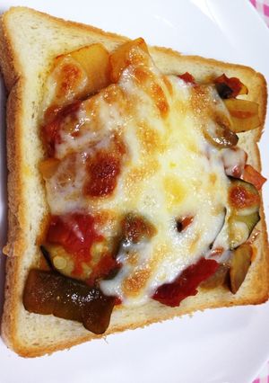 ラタトゥイユチーズパン-レシピのメイン写真