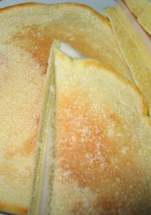 甘くない☆パンケーキ☆ハムチーズ-レシピのメイン写真