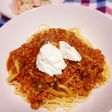 ミートソースパスタ クリームチーズ添え