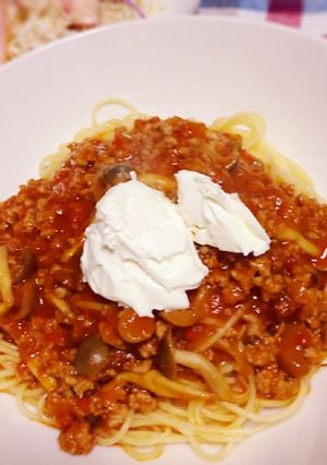 ミートソースパスタ クリームチーズ添え-レシピのメイン写真
