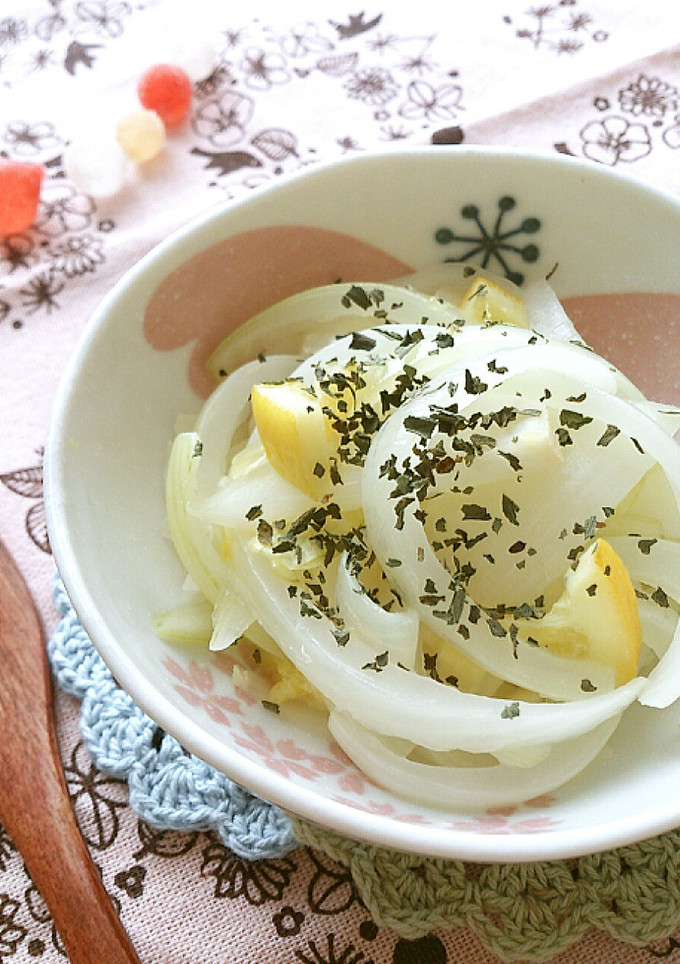 簡単一品★玉ねぎの塩レモン和え-レシピのメイン写真