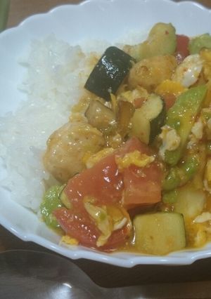 ゴロゴロ夏野菜のアボカドライス-レシピのメイン写真