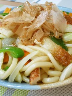 ちくわと彩り野菜たっぷり焼きうどん-レシピのメイン写真