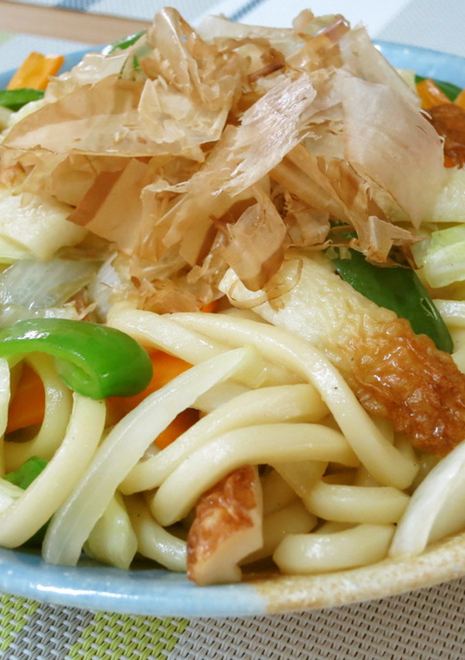 ちくわと彩り野菜たっぷり焼きうどん-レシピのメイン写真