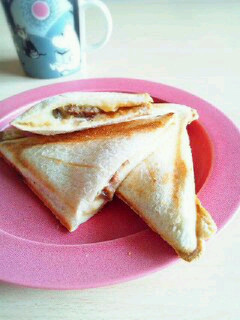 ミートボールとチーズのホットサンド-レシピのメイン写真