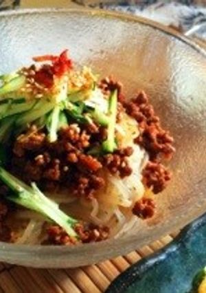 白滝de肉味噌ビビン麺風-レシピのメイン写真