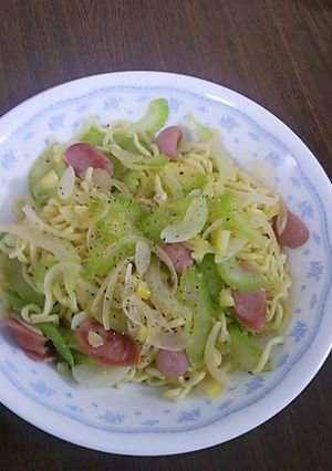 塩レモンとセロリの爽やか焼そば-レシピのメイン写真