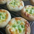 ふわふわ惣菜パン!!じゃがいも枝豆パン☆