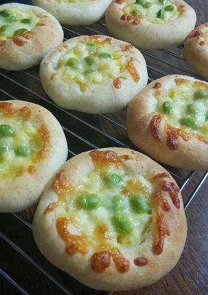 ふわふわ惣菜パン!!じゃがいも枝豆パン☆-レシピのメイン写真