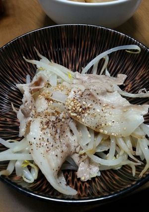 手抜き主食!！豚モヤシ！-レシピのメイン写真