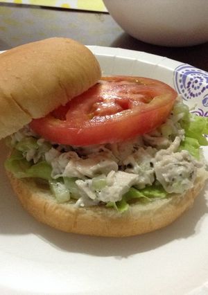 チキンサラダのサンドイッチ-レシピのメイン写真