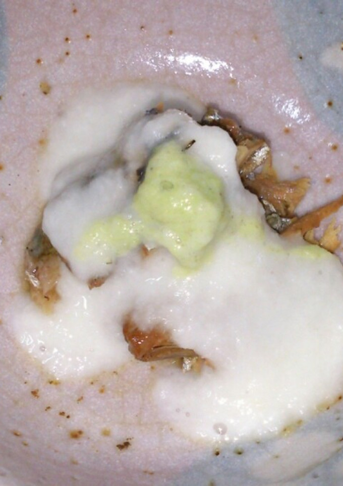 サンマの蒲焼き缶詰めの山かけ-レシピのメイン写真