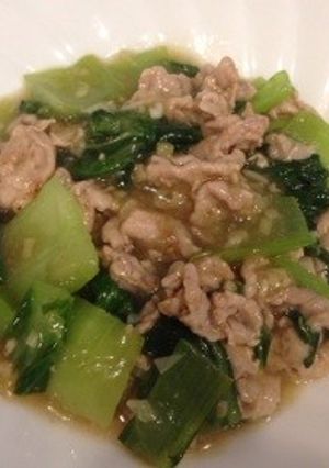 青梗菜と豚こまのにんにく炒め-レシピのメイン写真