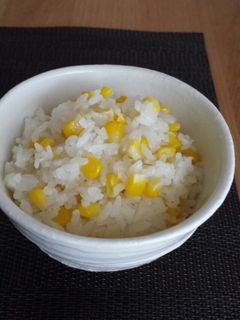 簡単♪とうもろこしの炊き込みごはん-レシピのメイン写真