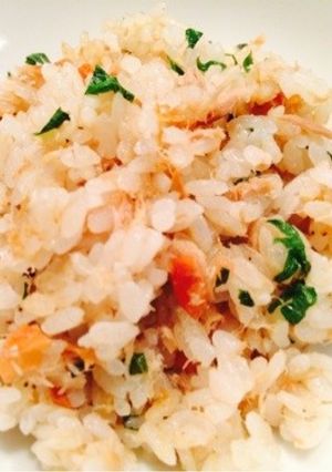 簡単‼︎梅とシーチキンde簡単炒飯❤︎-レシピのメイン写真