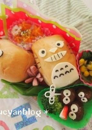 コストコパンでとなりのトトロのキャラ弁-レシピのメイン写真