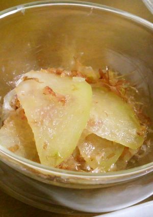 レンジでチンするだけ♪冬瓜、大蒜、鰹節で-レシピのメイン写真