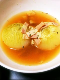 新玉ねぎ丸ごとスープ-レシピのメイン写真