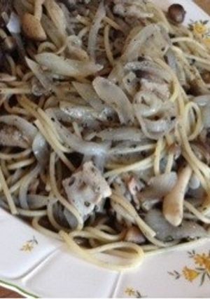 豚肉ときのこの黒ごまパスタ-レシピのメイン写真